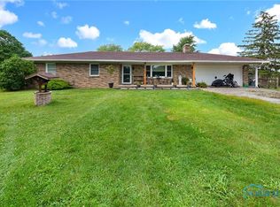6764 Keller Rd, Walbridge, OH 43465