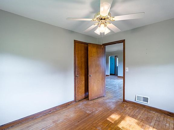35th image of 5161 REDDIN ROAD