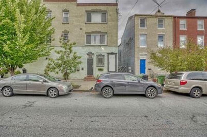 1st image of 1801 E Lombard St #1803-2