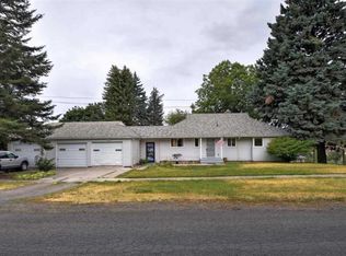 616 S Summit Ave, Rosalia, WA 99170