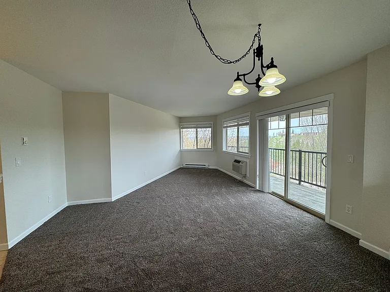 Westridge Apartments — Photo 67