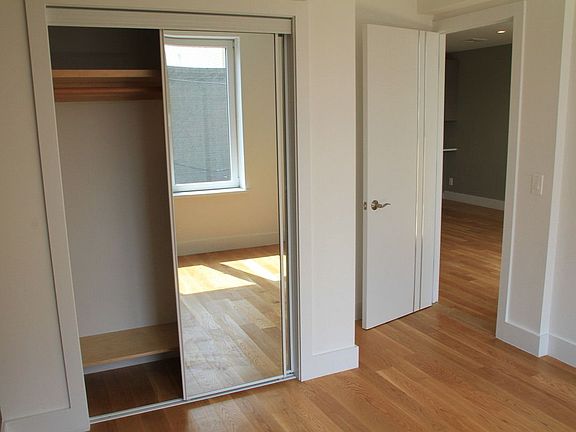 2nd image of 184 India St APT 7