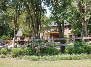 19 Old Canton Rd, Marietta, GA 30068