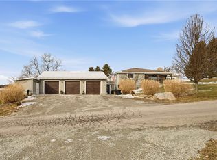 599 Brown Rd, Acme, PA 15610