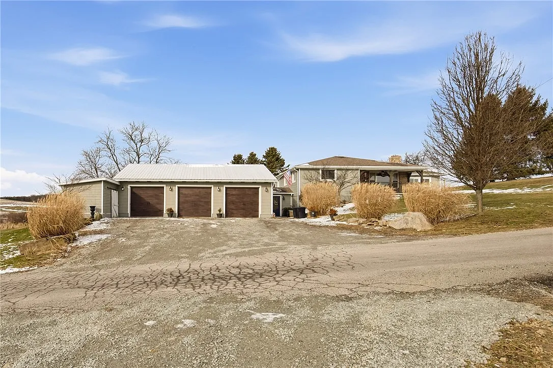 599 Brown Rd photo 1