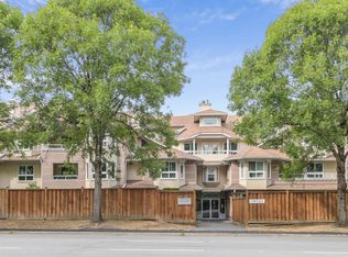 19721 64th Ave #106, Langley, BC V2Y 1L1