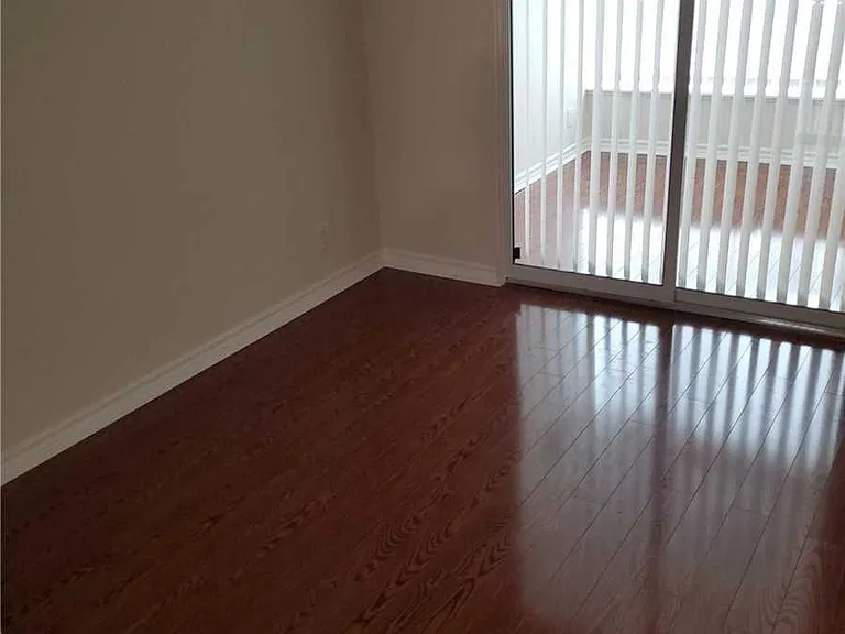 745 New Westminster Dr #312 — Photo 5