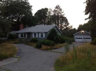 36 Cross St, Rowley, MA 01969