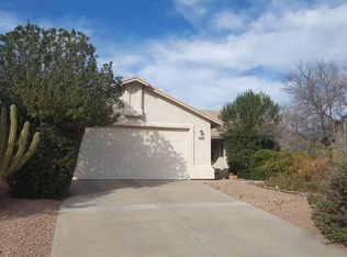 8999 N Soft Winds Dr, Tucson, AZ 85742