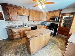 1006 James St, Danville, IL 61832