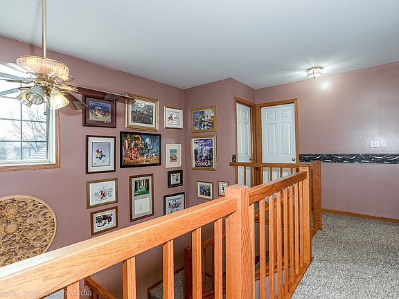 3rd image of 2520 Heritage Lake Dr