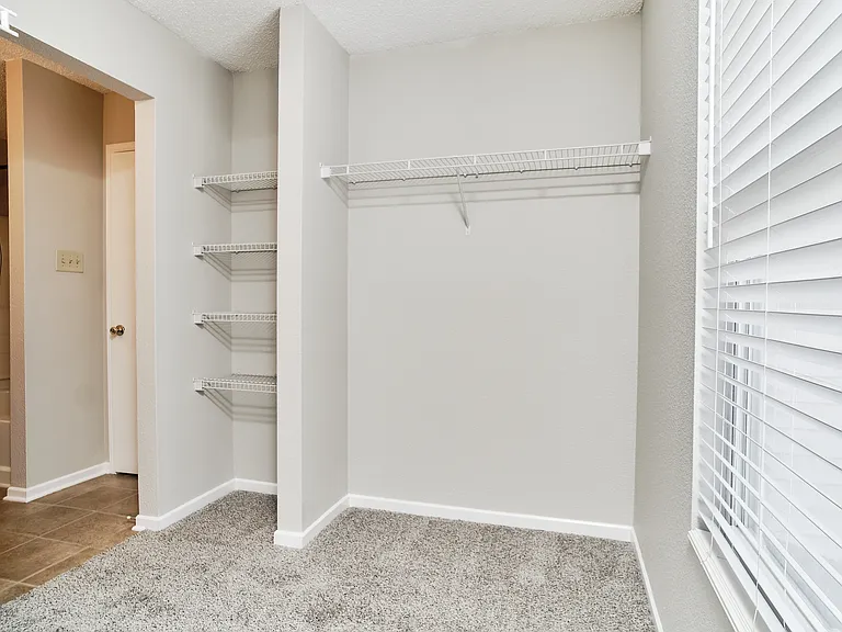 14169 Clapboard Dr — Photo 33