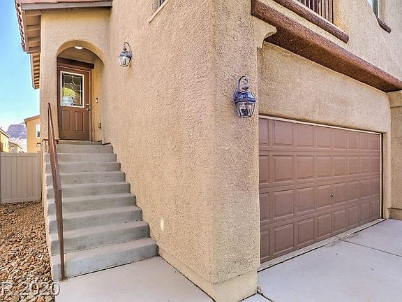 3rd image of 9381 Grand Sky Ave
