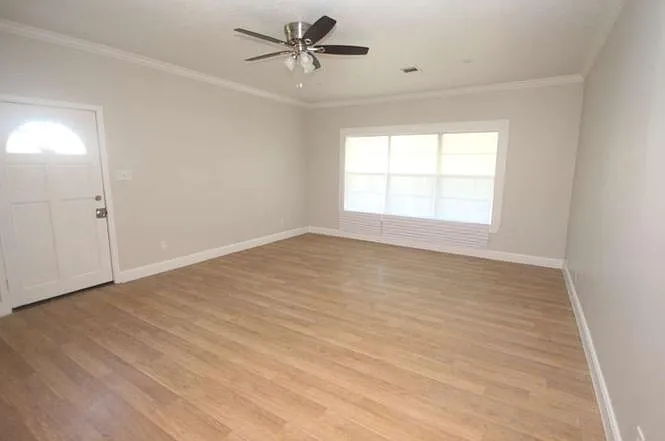 422 Tennessee St — Photo 6