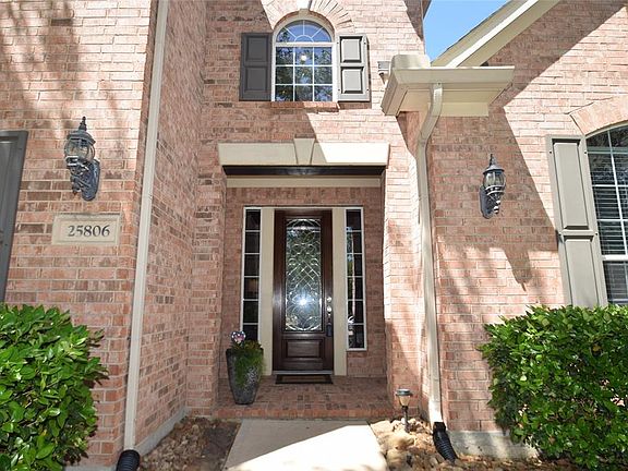 2nd image of 25806 Shannonwood Ct