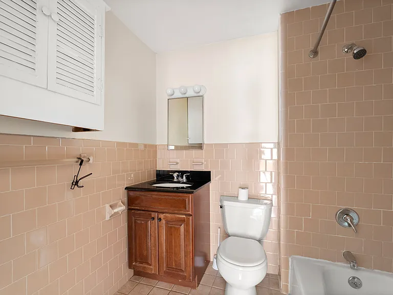 22-26 Waltham St — Photo 13