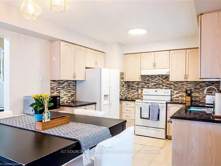 407 Rittenhouse Rd — Photo 6