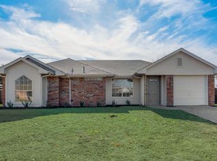 1905 La Fontaine Ln, Greenville, TX 75402