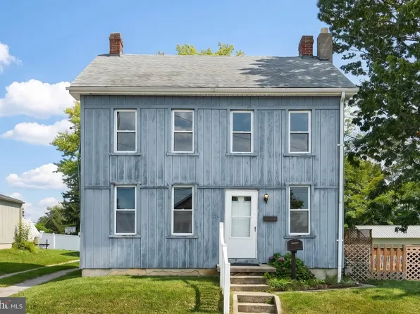 118 John St, Hanover, PA 17331