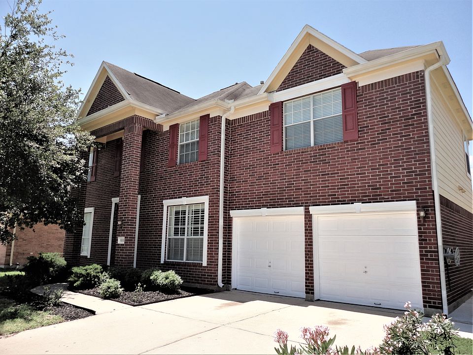 1st image of 16515 Lacey Ln