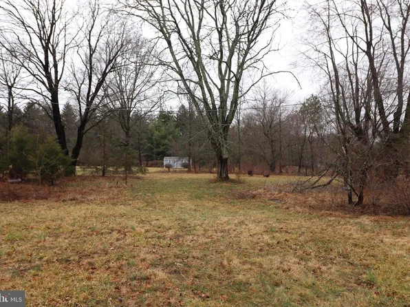 602 Cedar Ln, Perkasie, PA 18944