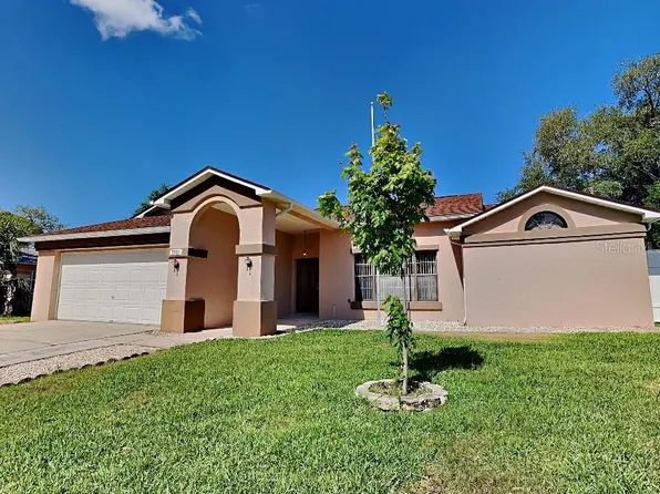 7351 Staghorn Dr, Spring Hill, FL 34607