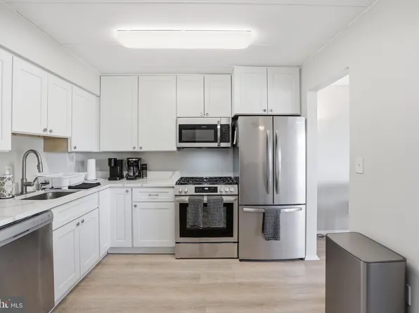 2622 Fort Farnsworth Rd #219-1D, Alexandria, VA 22303