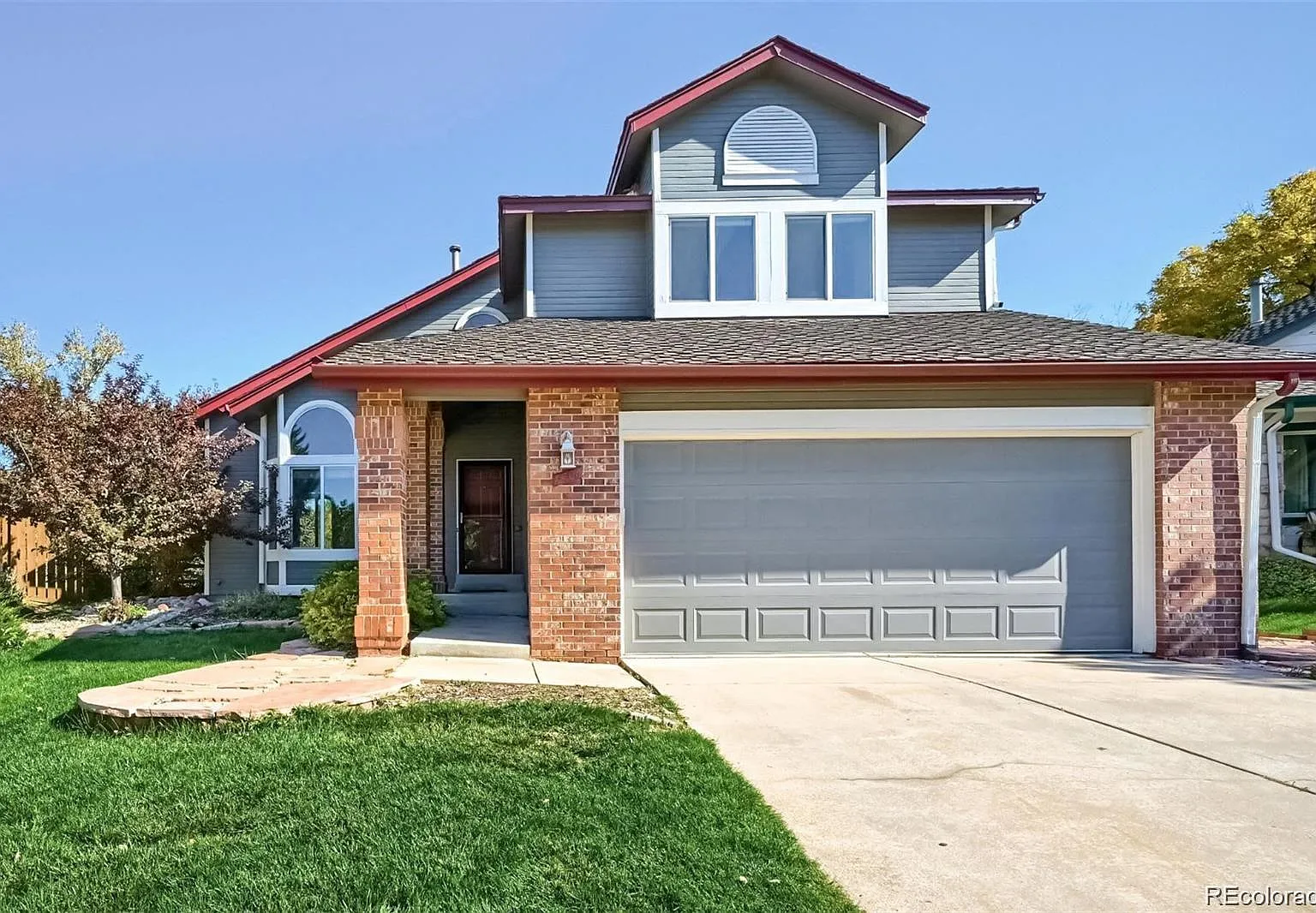 3 bed, 3.5 bath, 2310 sqft, $3,150 — Photo 3