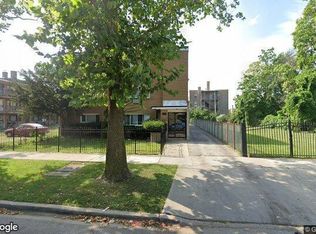 7530 S Saginaw Ave, Chicago, IL 60649