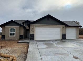 5541 Penrose Pkwy, Redding, CA 96002