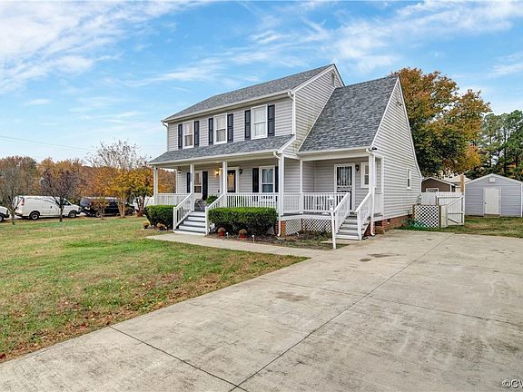 3rd image of 7512 Pineleaf Dr