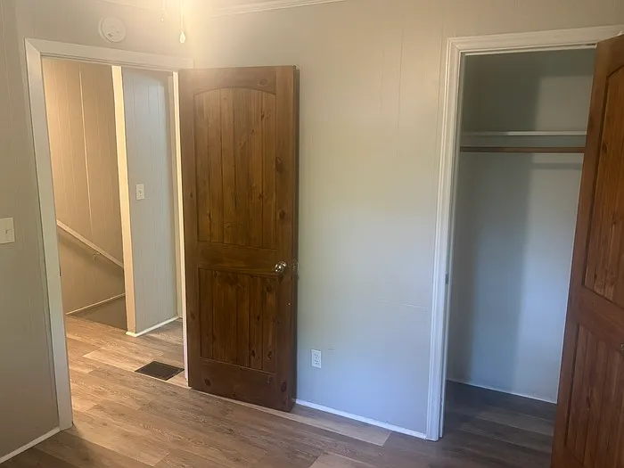 2407 Julia Ave #4 — Photo 6
