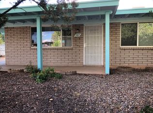 307 2nd St, Huachuca City, AZ 85616
