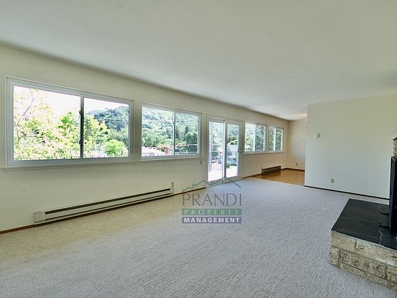 4th image of 1562 Sir Francis Drake Blvd APT 1