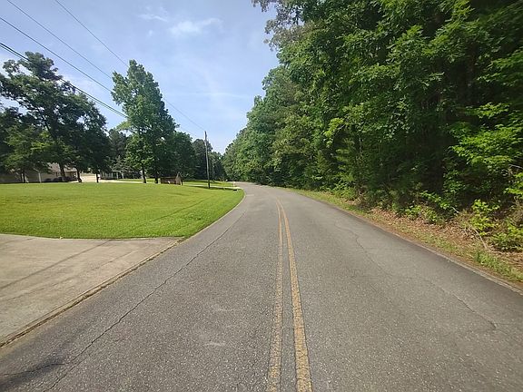 4th image of 113 S Sugar Creek Rd NE