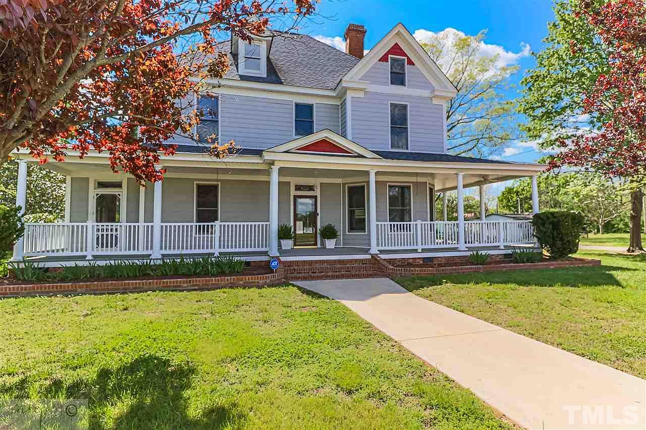 300 S Main St, Lucama, NC 27851 Zillow