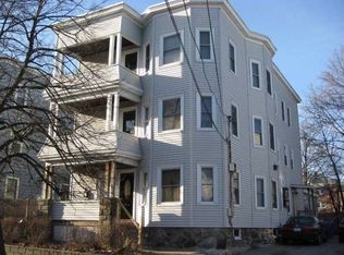 7 Boxford St, Lawrence, MA 01843