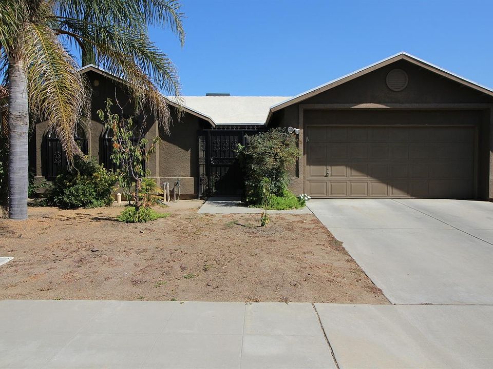 1st image of 421 Santa Bonita St