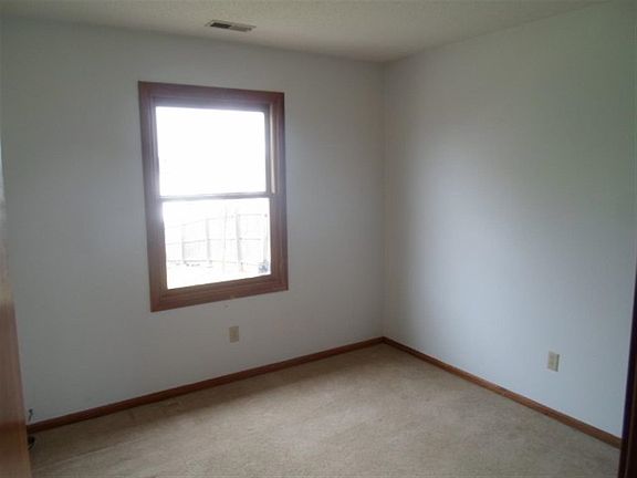 5th image of 2113 Pueblo Dr