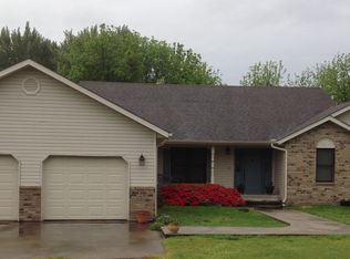 15930 Maple Rd, Carthage, MO 64836