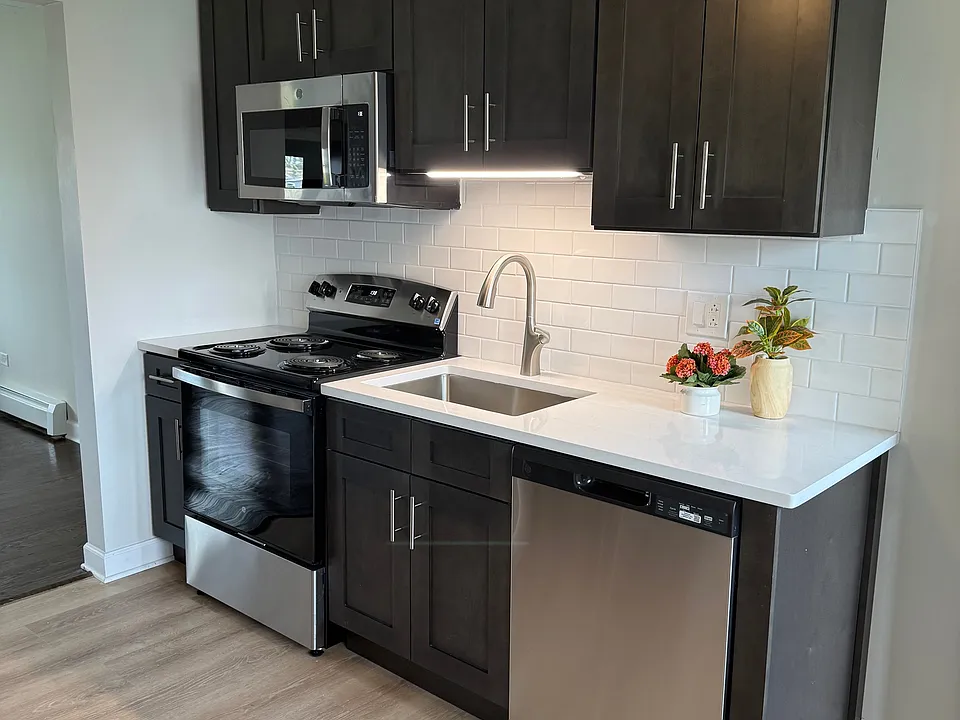 Park Lane Apartments