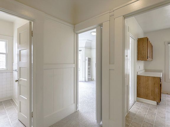 5th image of 2306 Union St APT 7