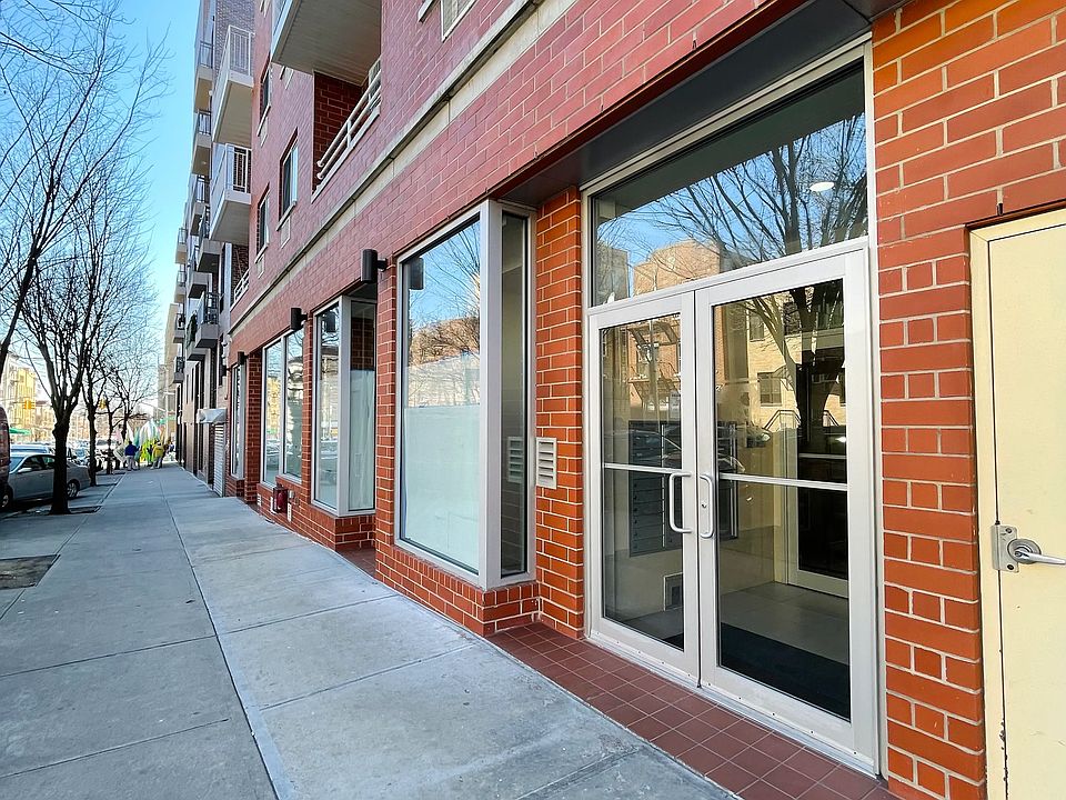 1st image of 762 41st St APT 3C