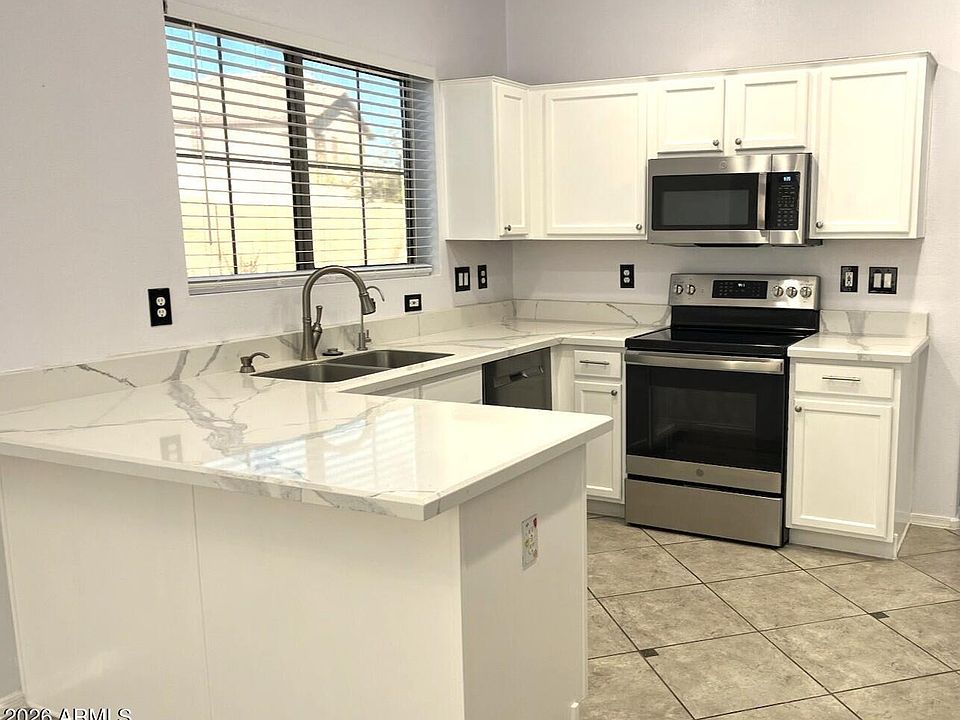 1st image of 40800 N APOLLO Way