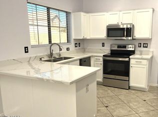 40800 N APOLLO Way, Anthem, AZ 85086