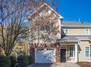 2828 Plumfield Pl, Raleigh, NC 27607
