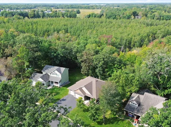 29680 Hidden Forest Blvd, Chisago City, MN 55013