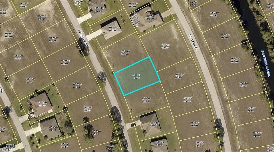1st image of 3733 NE 14th Ave
