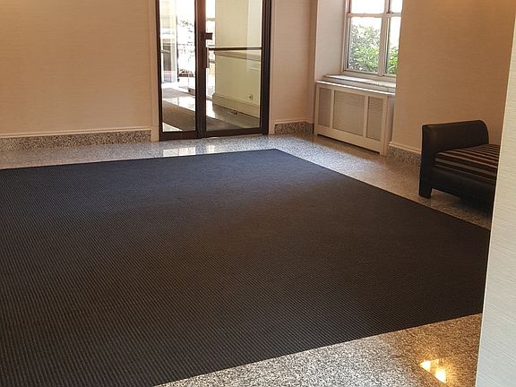 2nd image of 6712 Yellowstone Blvd APT F22