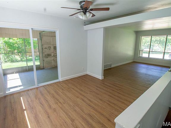 3rd image of 1018 Wylin Ct